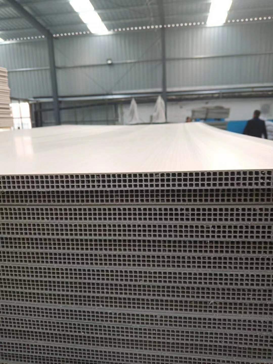 Plastic Hollow Shuttering Board